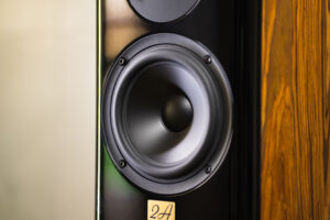 Titulka Novinka v nasom portfoliu 2A Acoustic